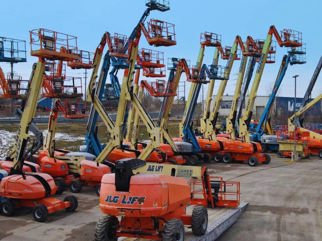 Photo leasing operational equipment business